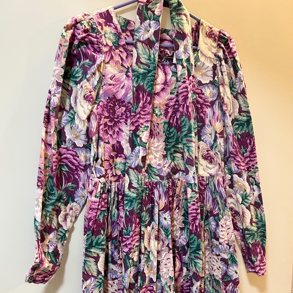 Vintage Laura Ashley Dress- Romantic Victorian Style #cottagecore